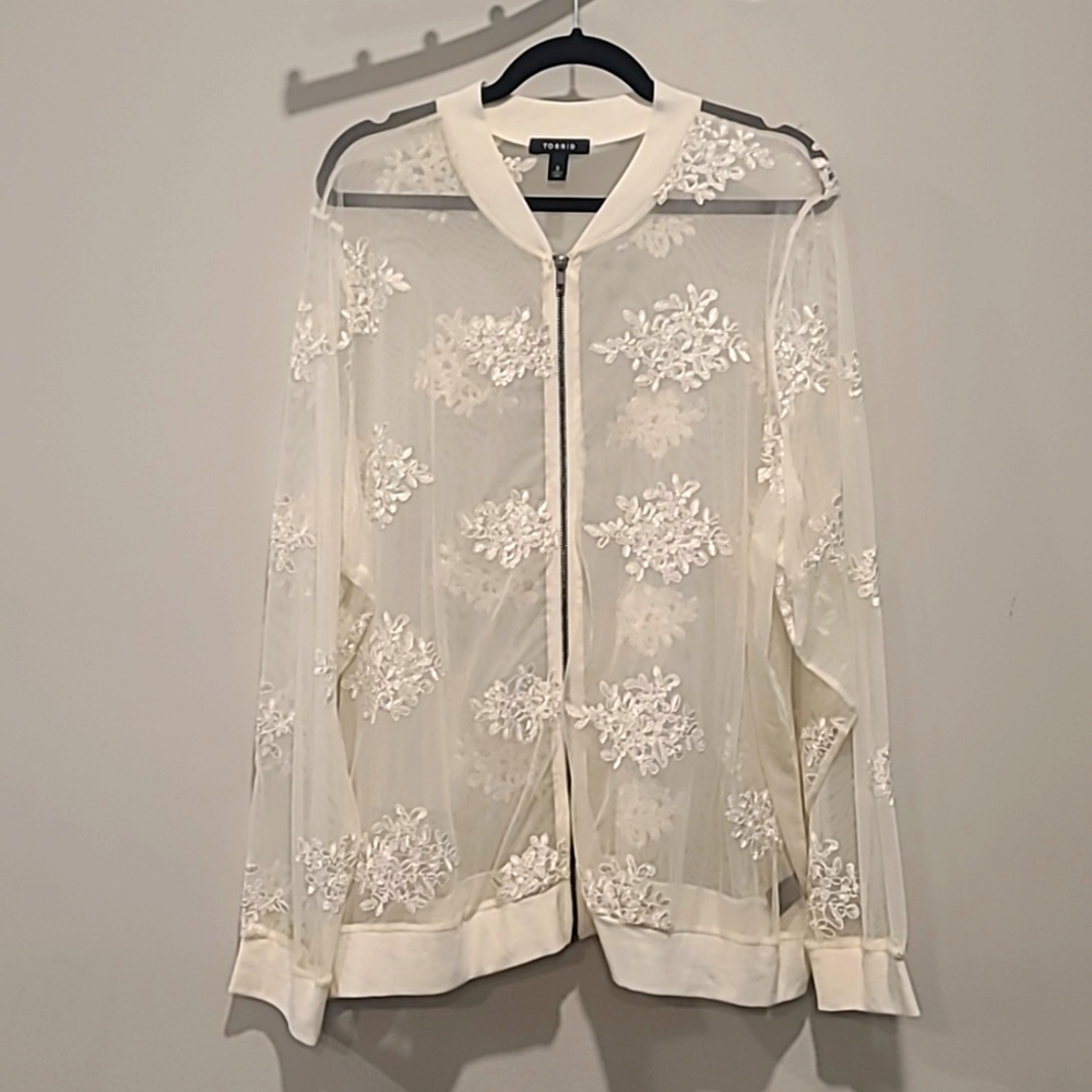 Torrid Ivory Lace Mesh Bomber Jacket, Sz 3